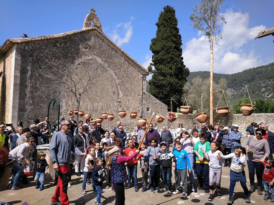 TRENCADA D'OLLES