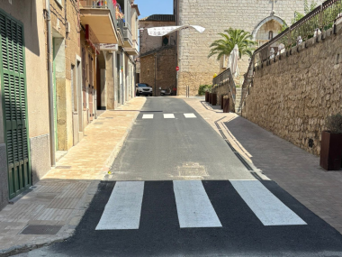 Obra embellilment i pluvials plaça Rector Tamorer i Església 01